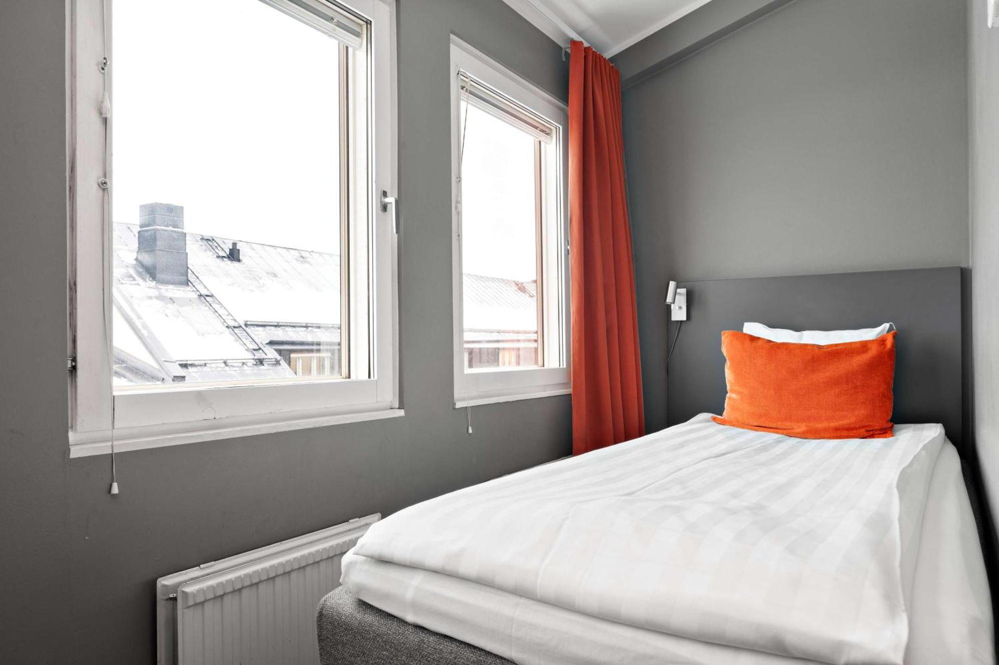 Hotel Aiden By Western 3*